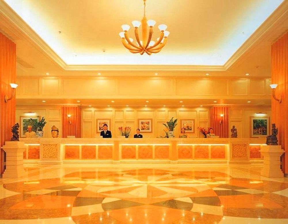 Clifford Golden Lake Hotel Foshan Eksteriør bilde