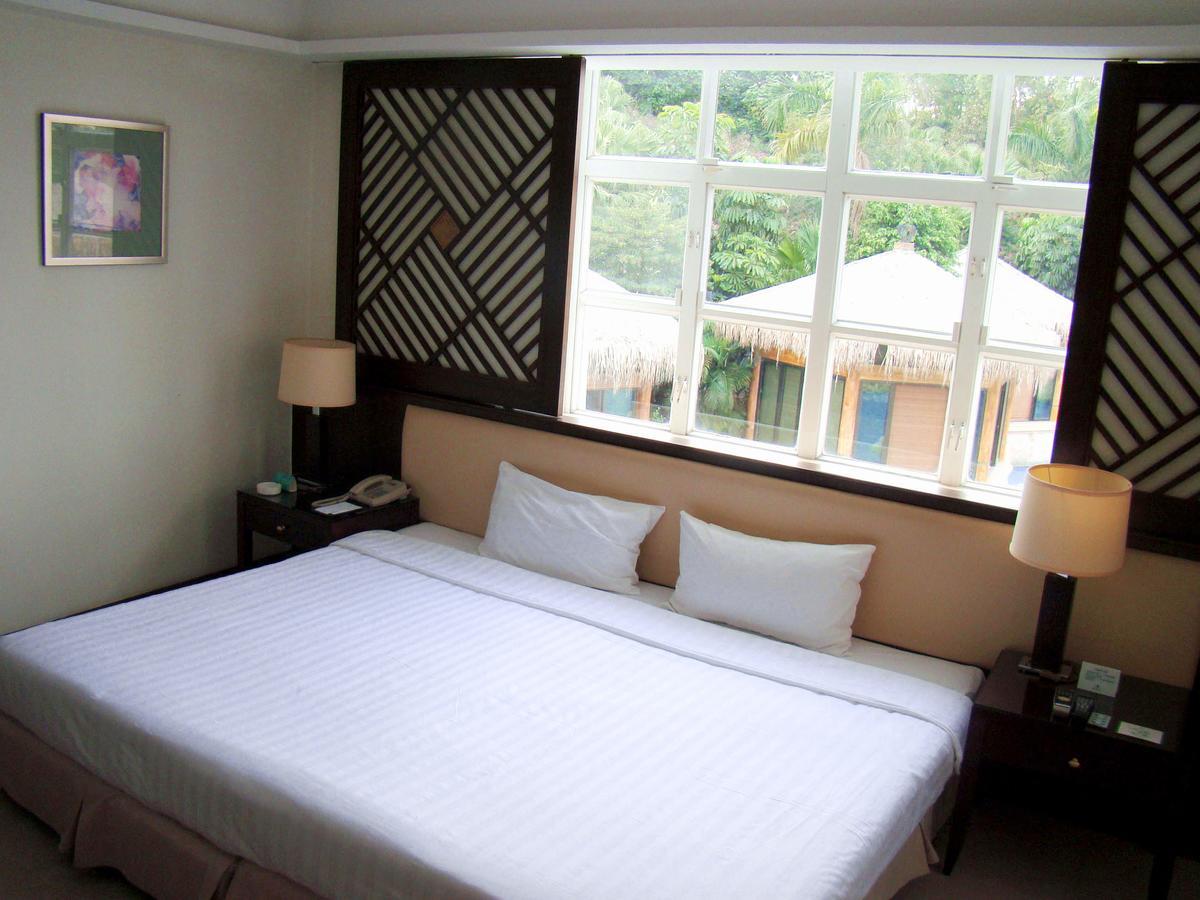 Clifford Golden Lake Hotel Foshan Eksteriør bilde