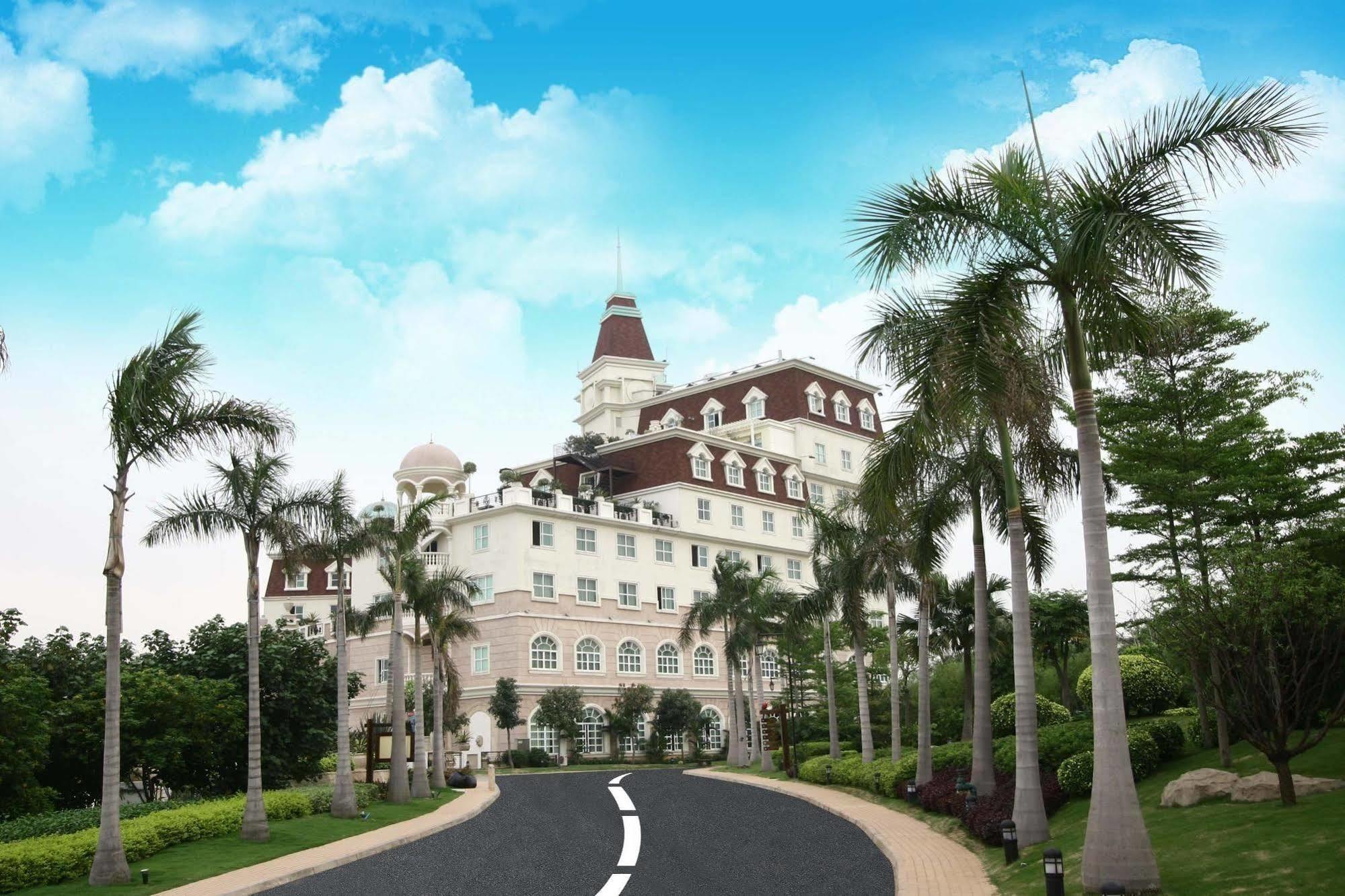 Clifford Golden Lake Hotel Foshan Eksteriør bilde