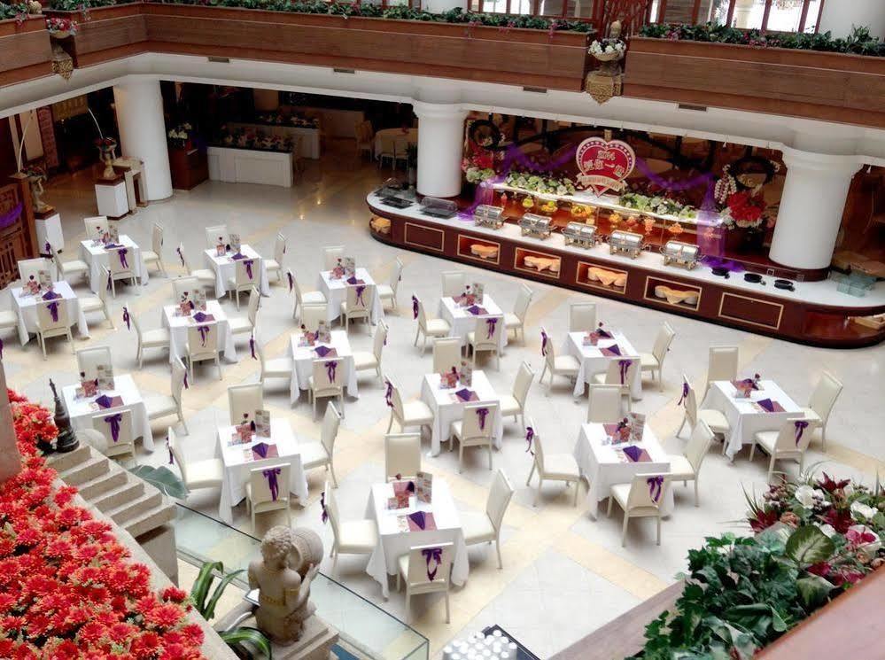 Clifford Golden Lake Hotel Foshan Eksteriør bilde